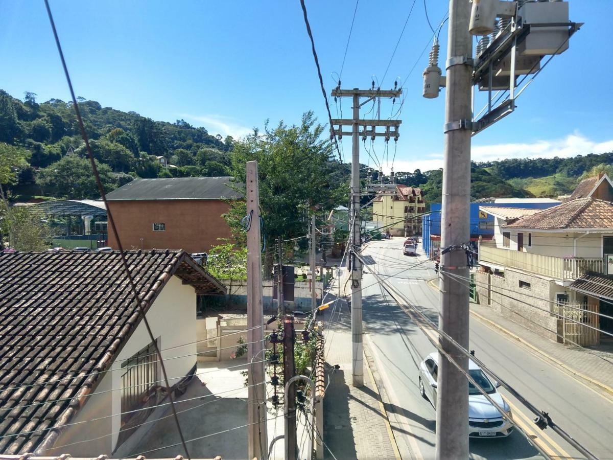 Pousada Rr Central Campos do Jordao Ngoại thất bức ảnh